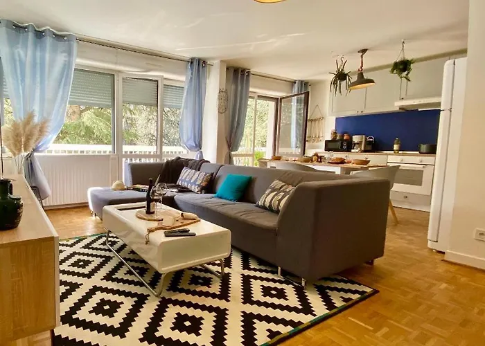 Cosy Flat 2v6 Apartment